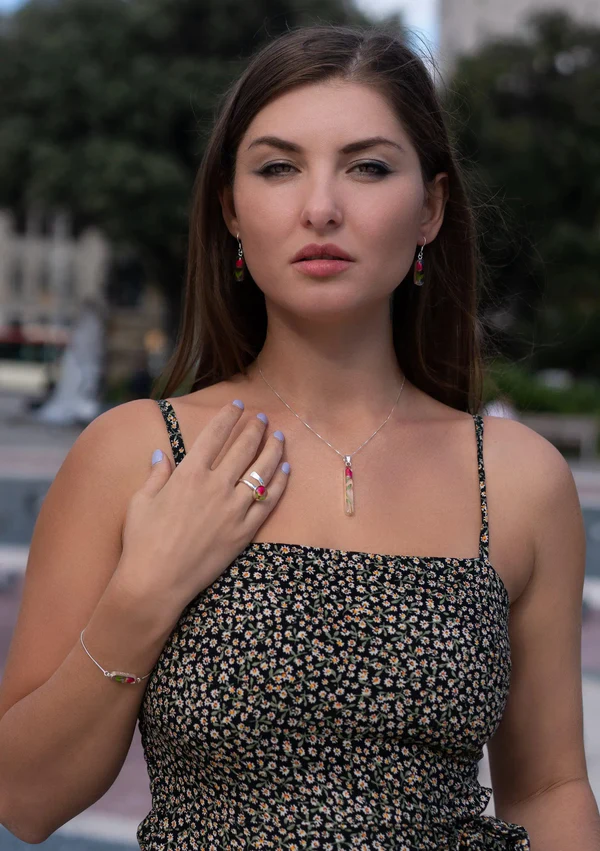 Miniature Rose Necklace - Image 3